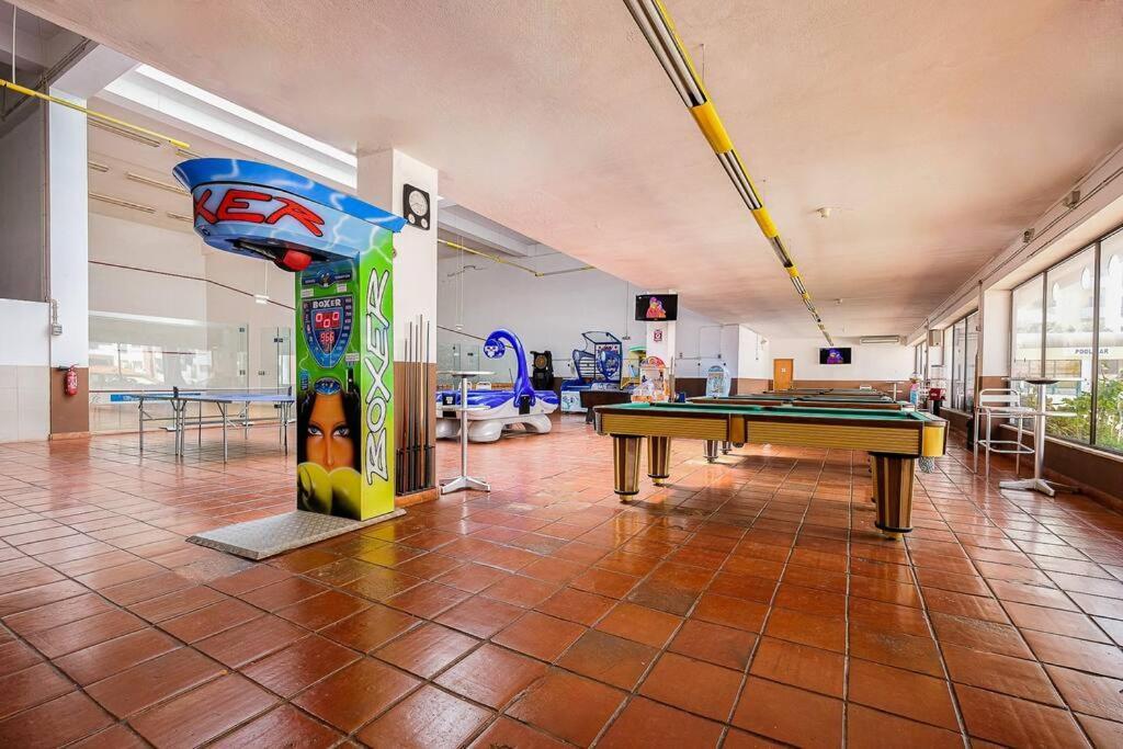 T2 With Pool, 300M From The Beach Portimao Exterior photo