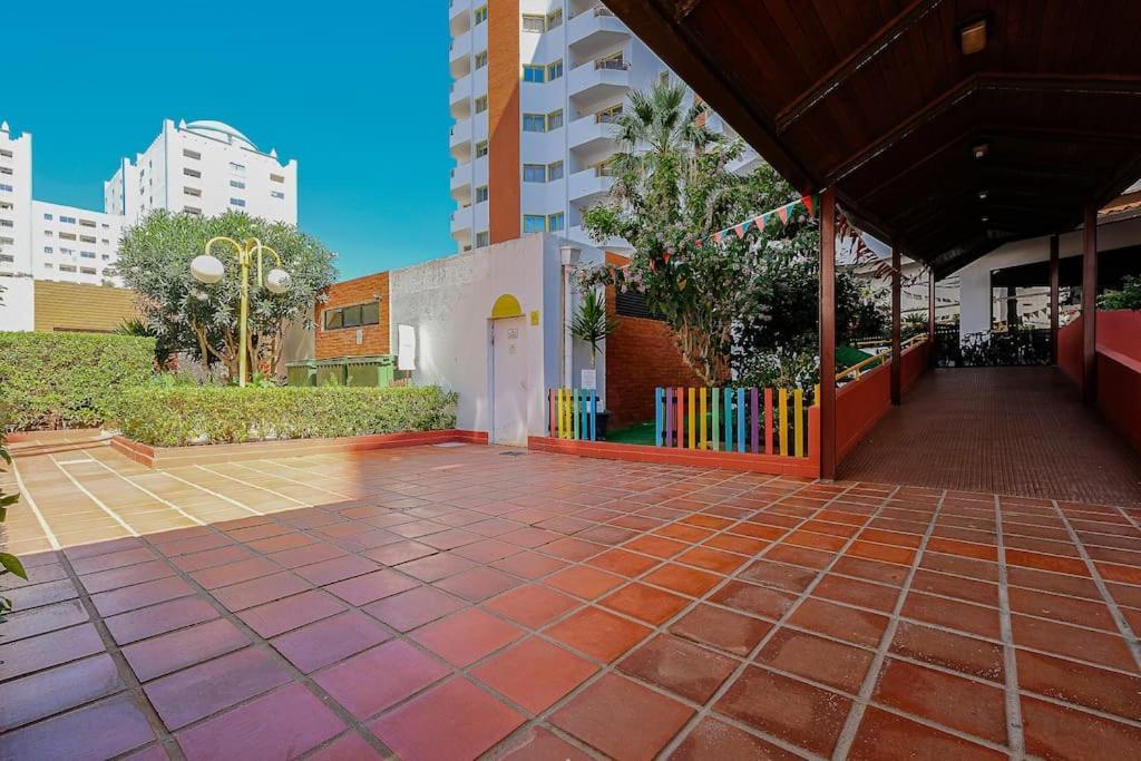 T2 With Pool, 300M From The Beach Portimao Exterior photo